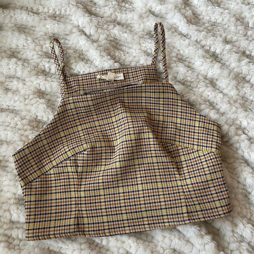 LA hearts crop top